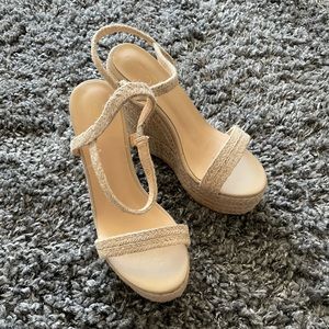 NEVER WORN Pretty Little Thing Espadrille Wedges